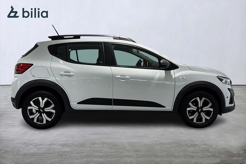 Vehicle Image 18