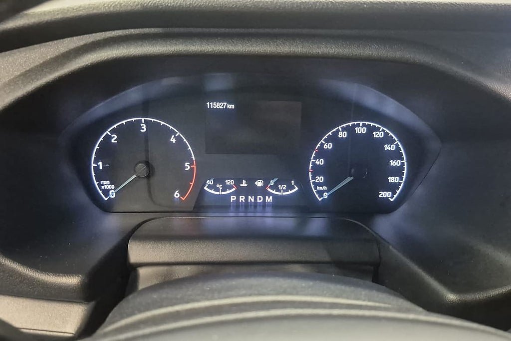 Vehicle Image 16