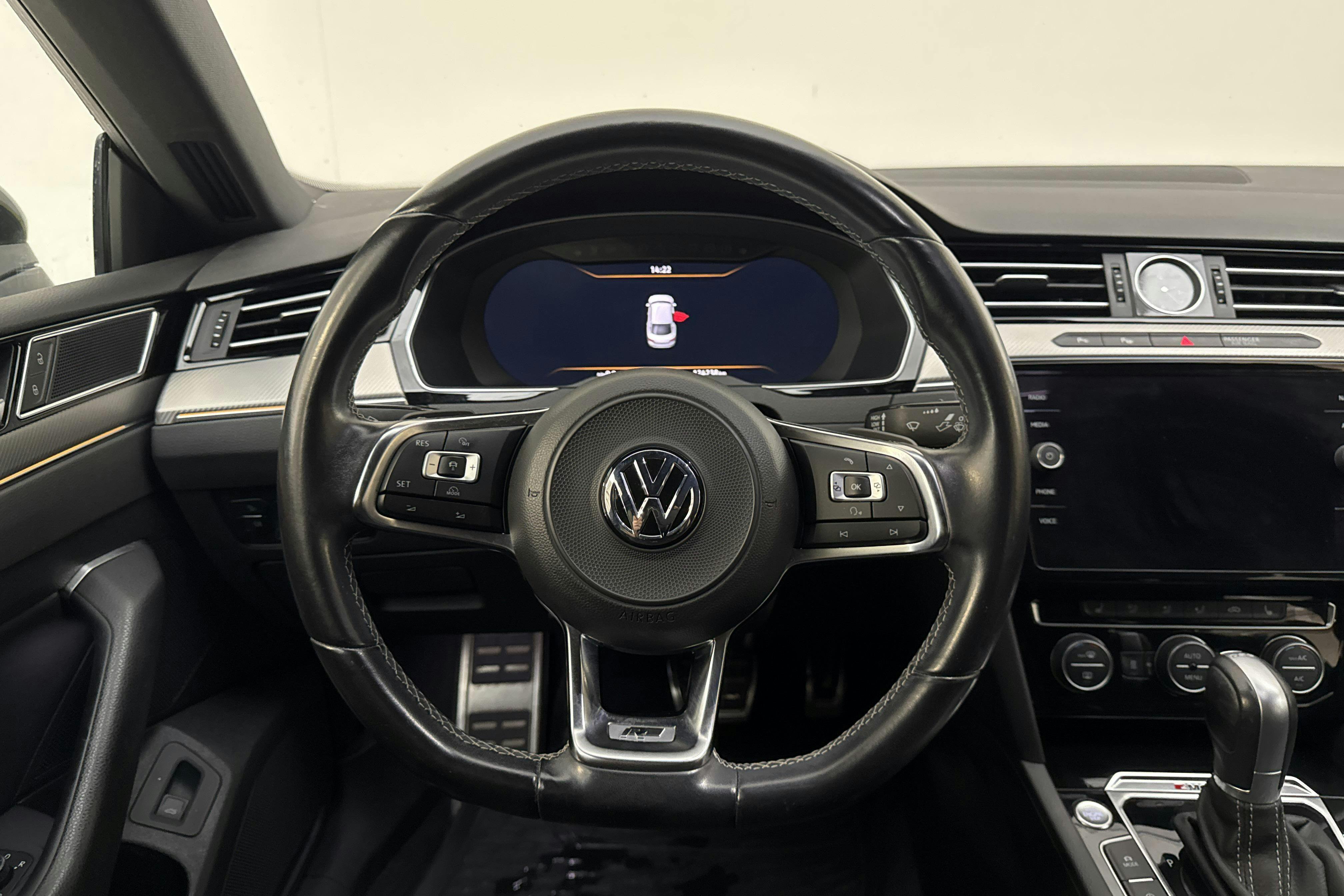 Vehicle Image 14
