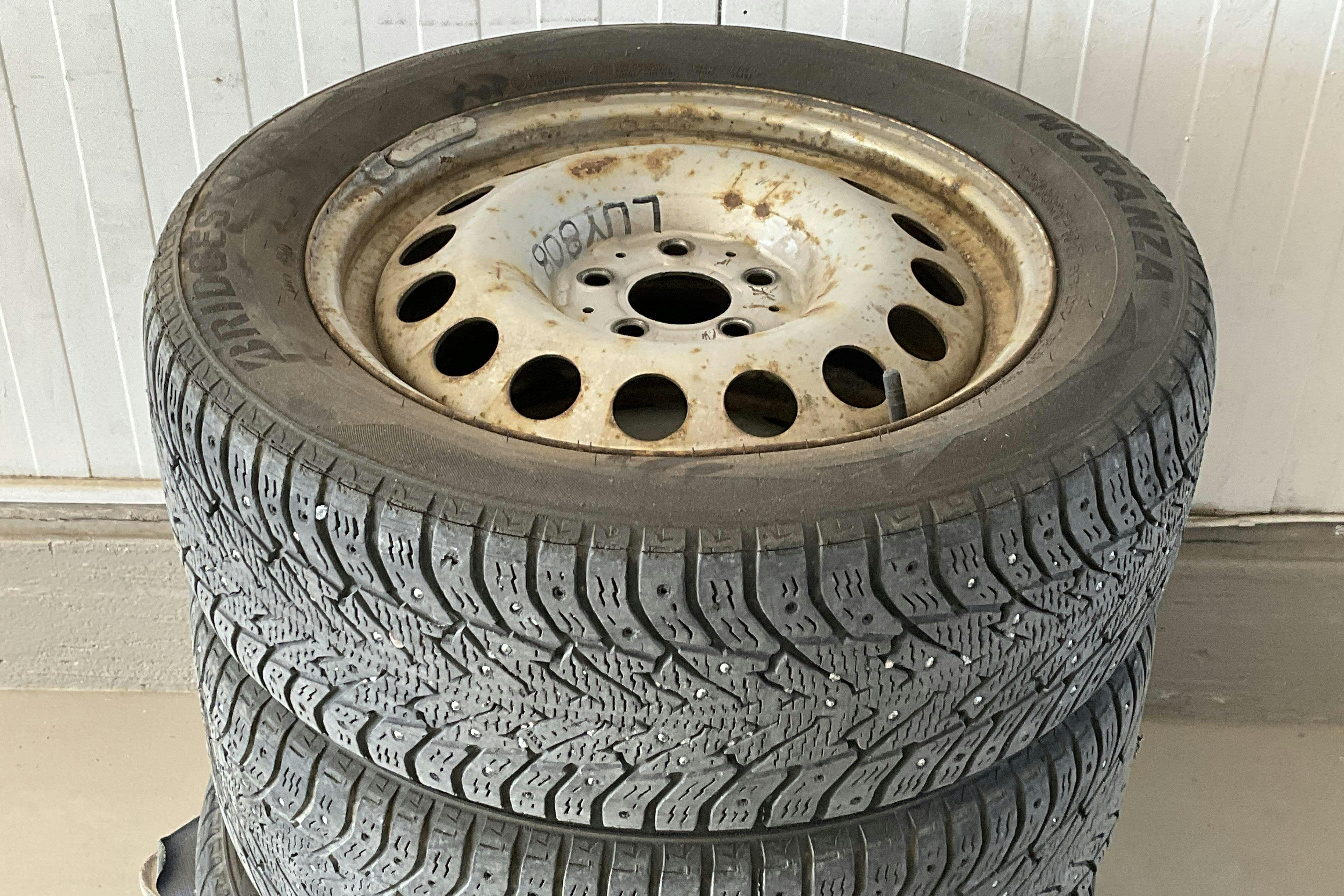 Vehicle Image 15