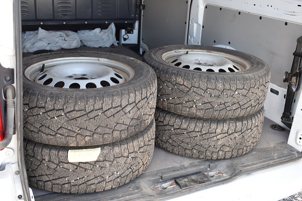 Vehicle Image 12