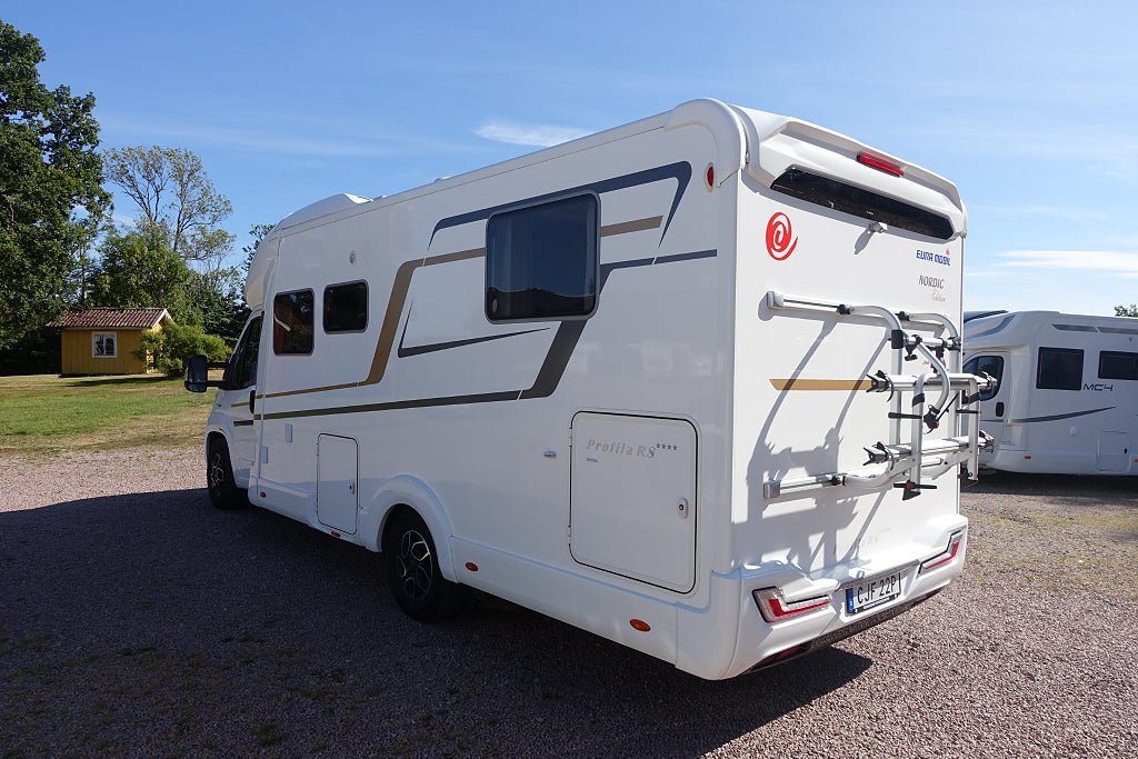 Vehicle Image 37