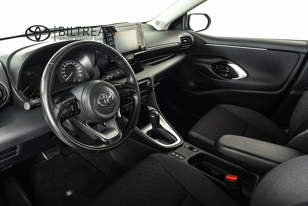 Vehicle Image 14