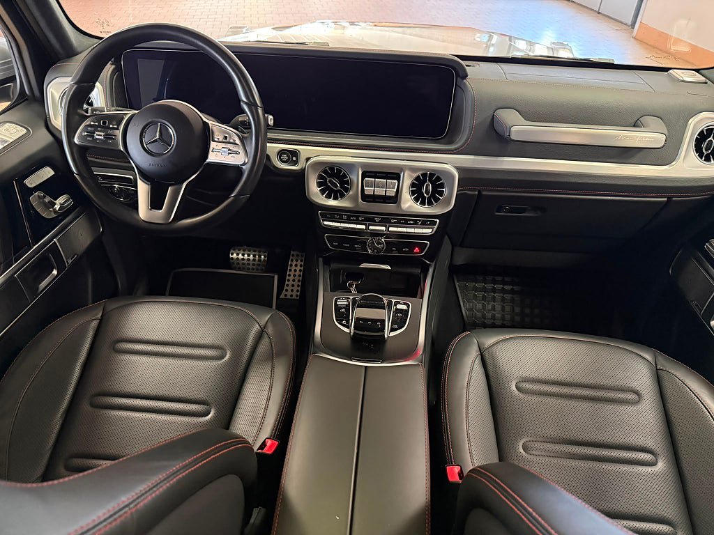 Vehicle Image 15