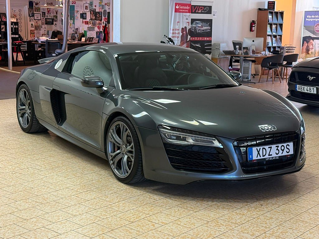 Vehicle Image 9