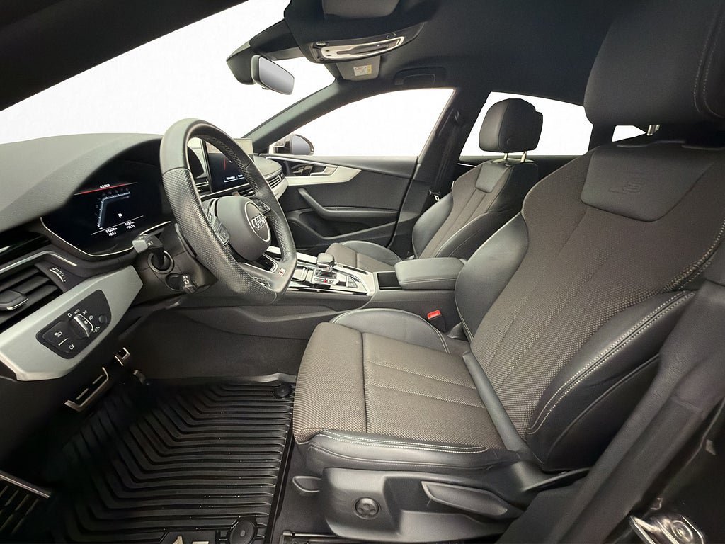 Vehicle Image 18