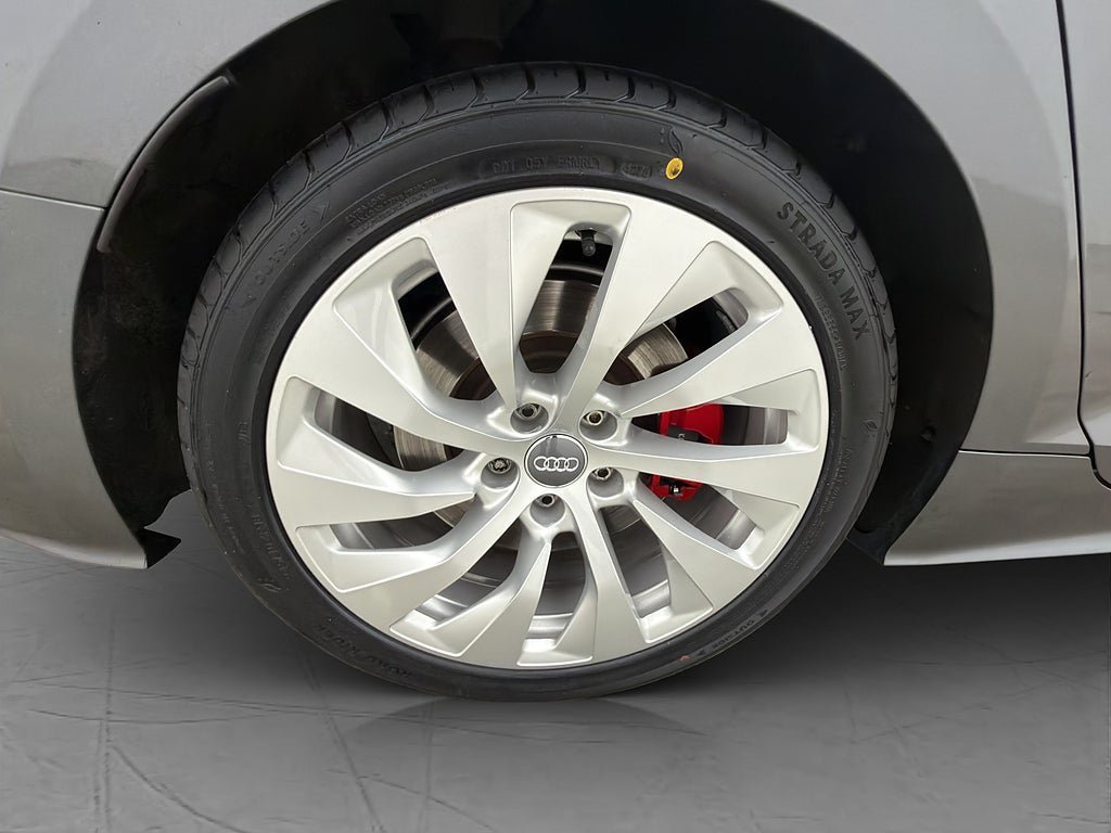 Vehicle Image 31