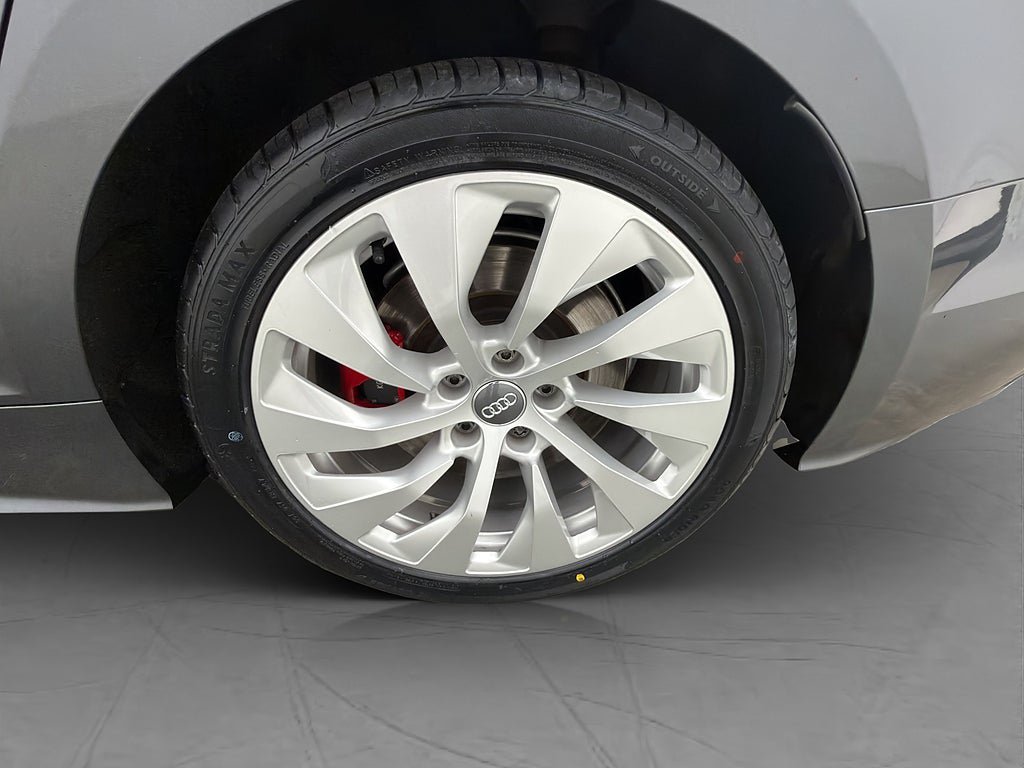 Vehicle Image 33