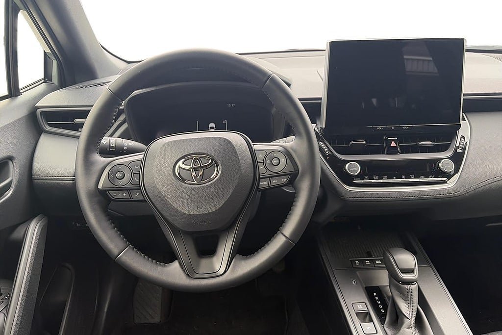 Vehicle Image 11
