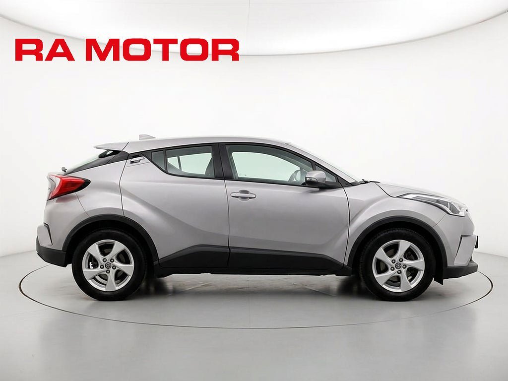 Vehicle Image 6