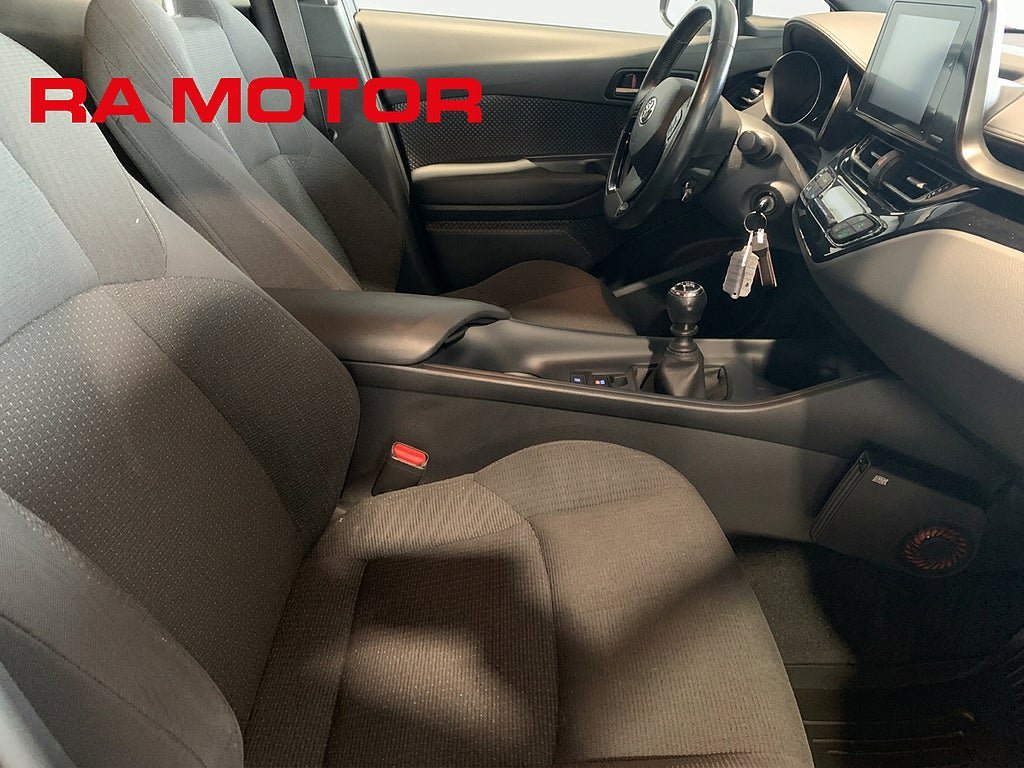 Vehicle Image 11