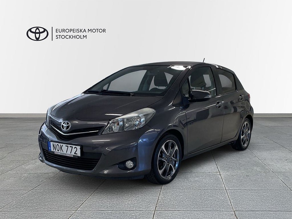 Vehicle Image 1