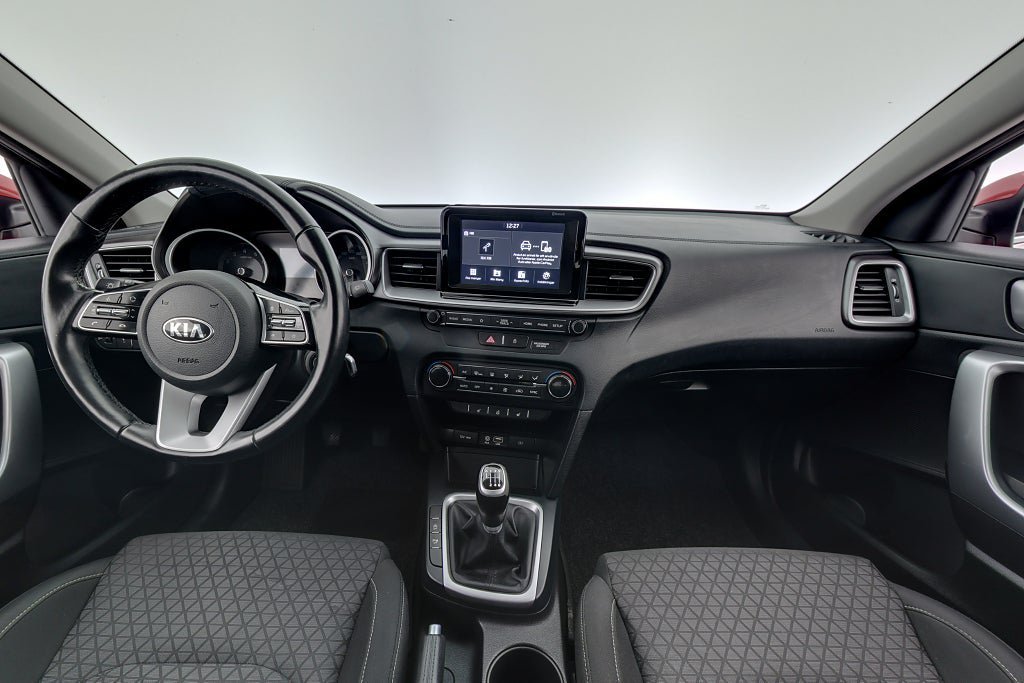 Vehicle Image 13