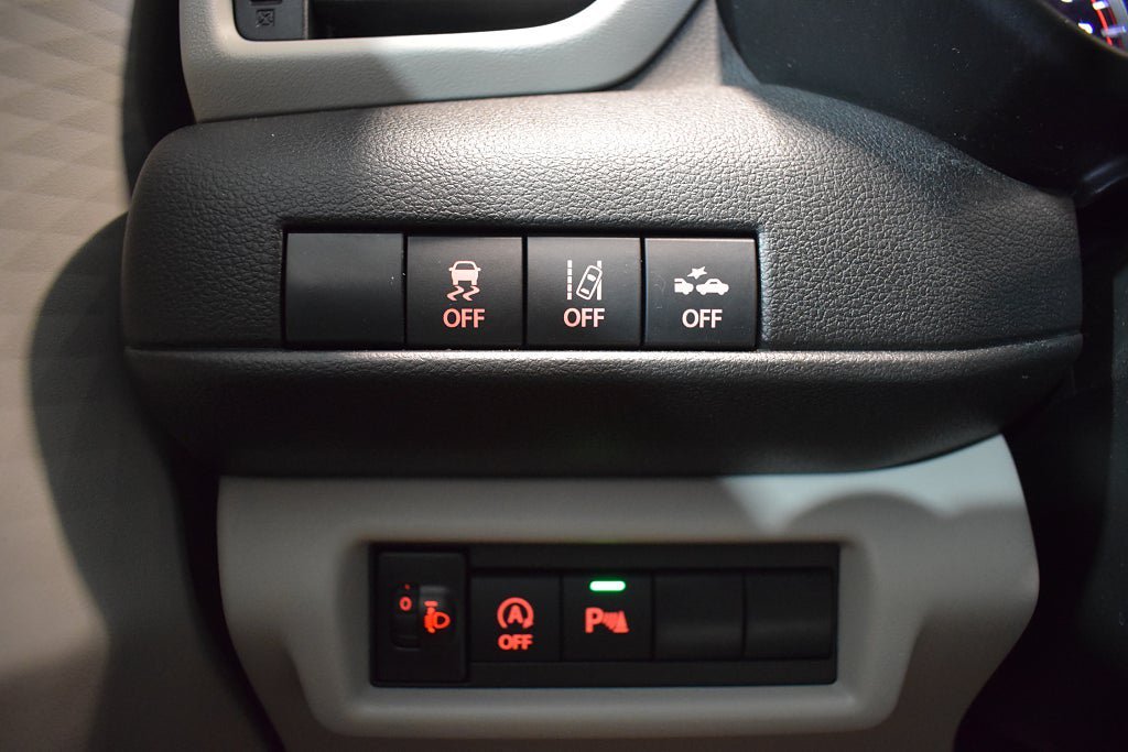 Vehicle Image 18