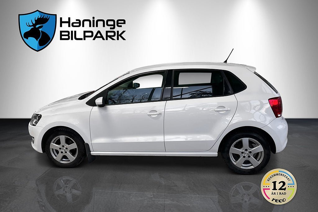 Vehicle Image 9