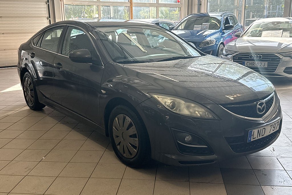 Vehicle Image 5