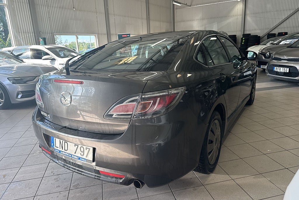 Vehicle Image 7