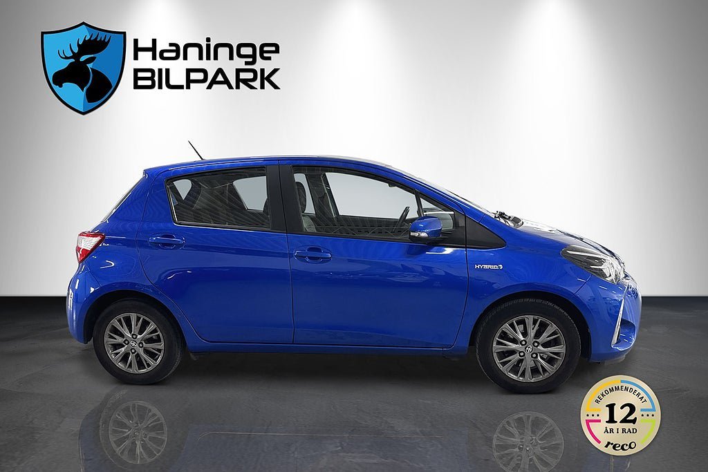 Vehicle Image 8