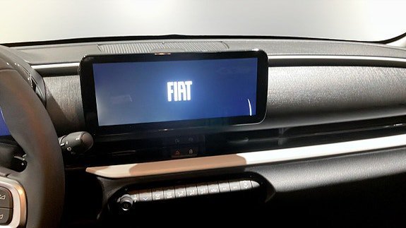 Vehicle Image 11