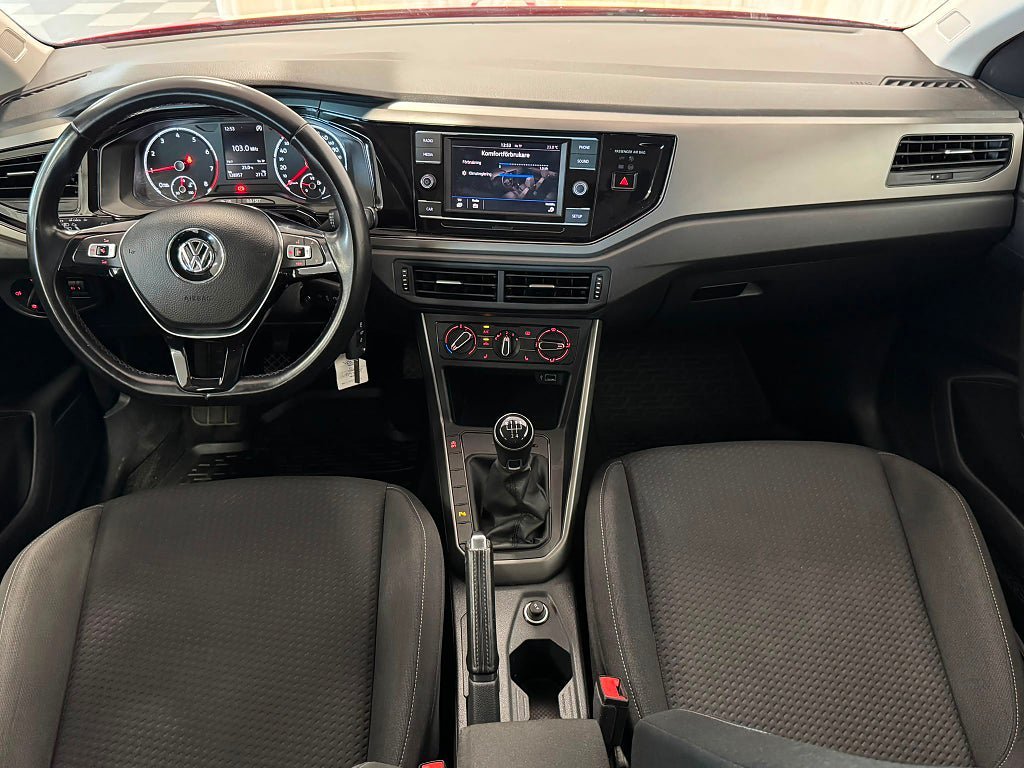 Vehicle Image 22