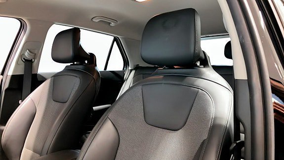 Vehicle Image 14