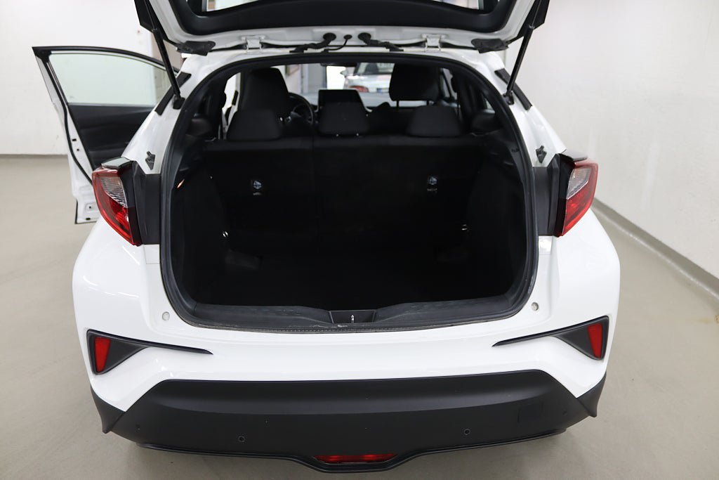 Vehicle Image 14