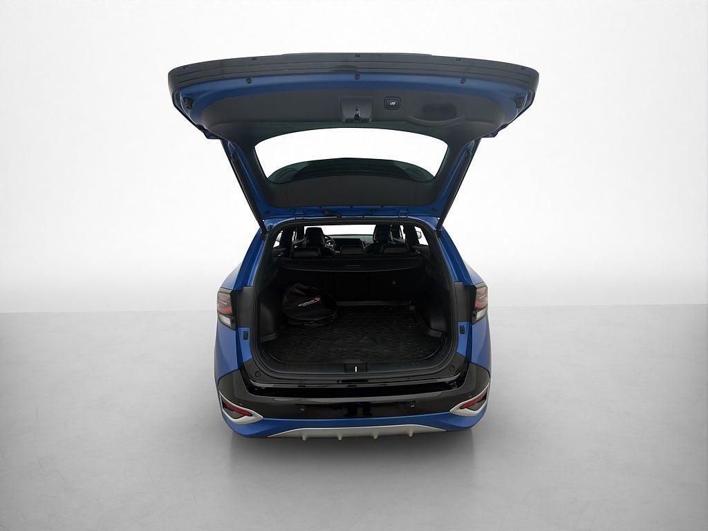 Vehicle Image 35
