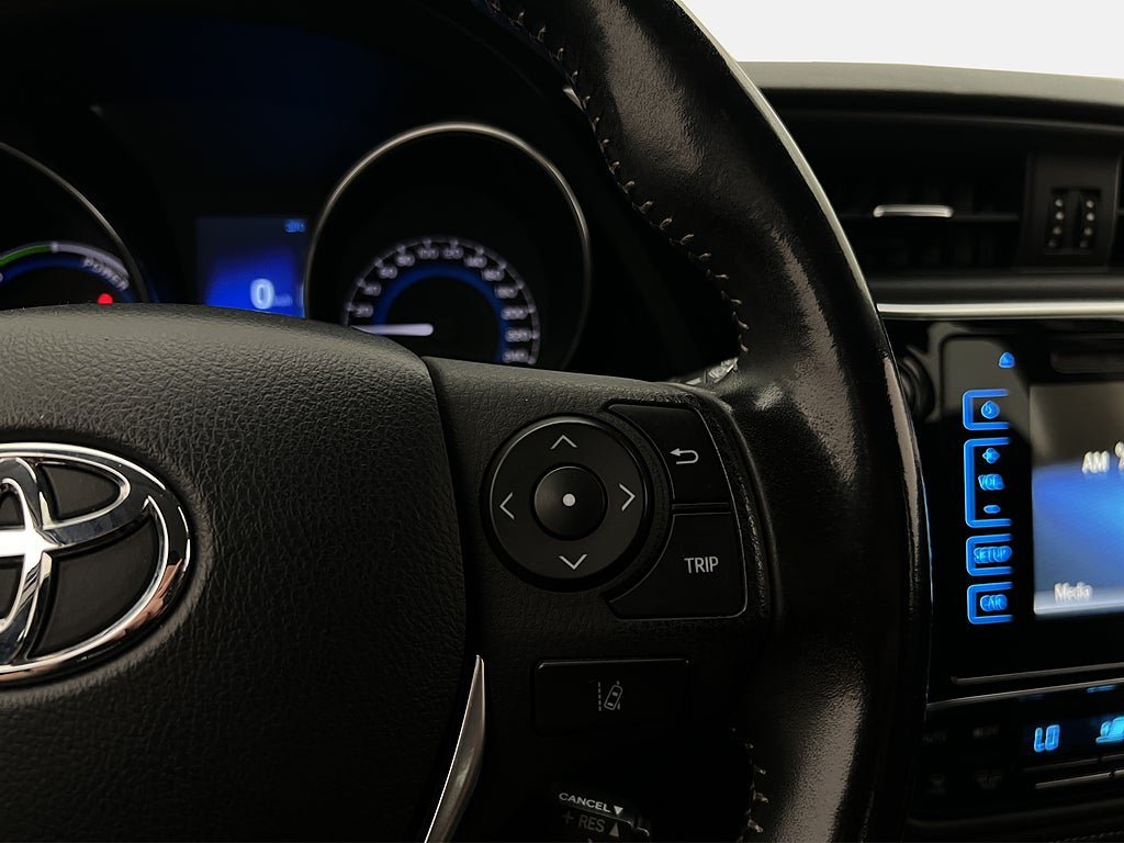 Vehicle Image 18