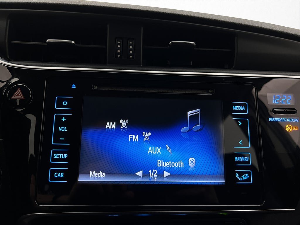 Vehicle Image 21