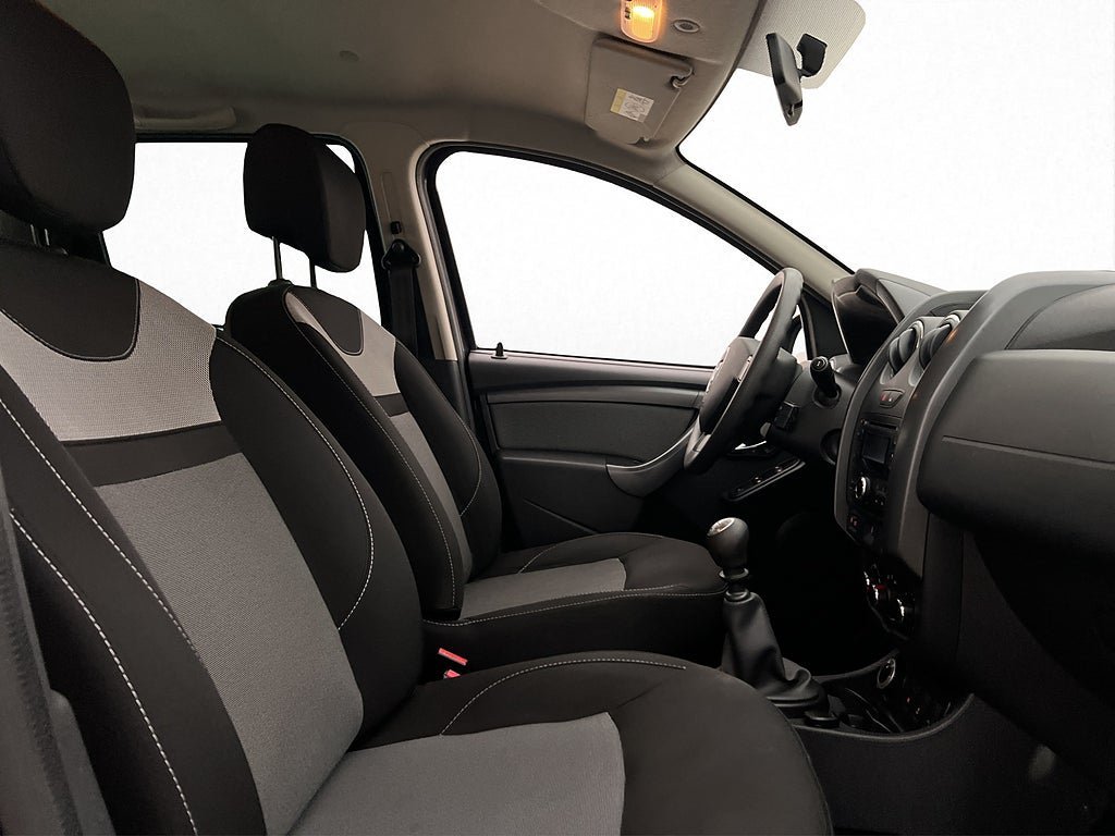 Vehicle Image 21