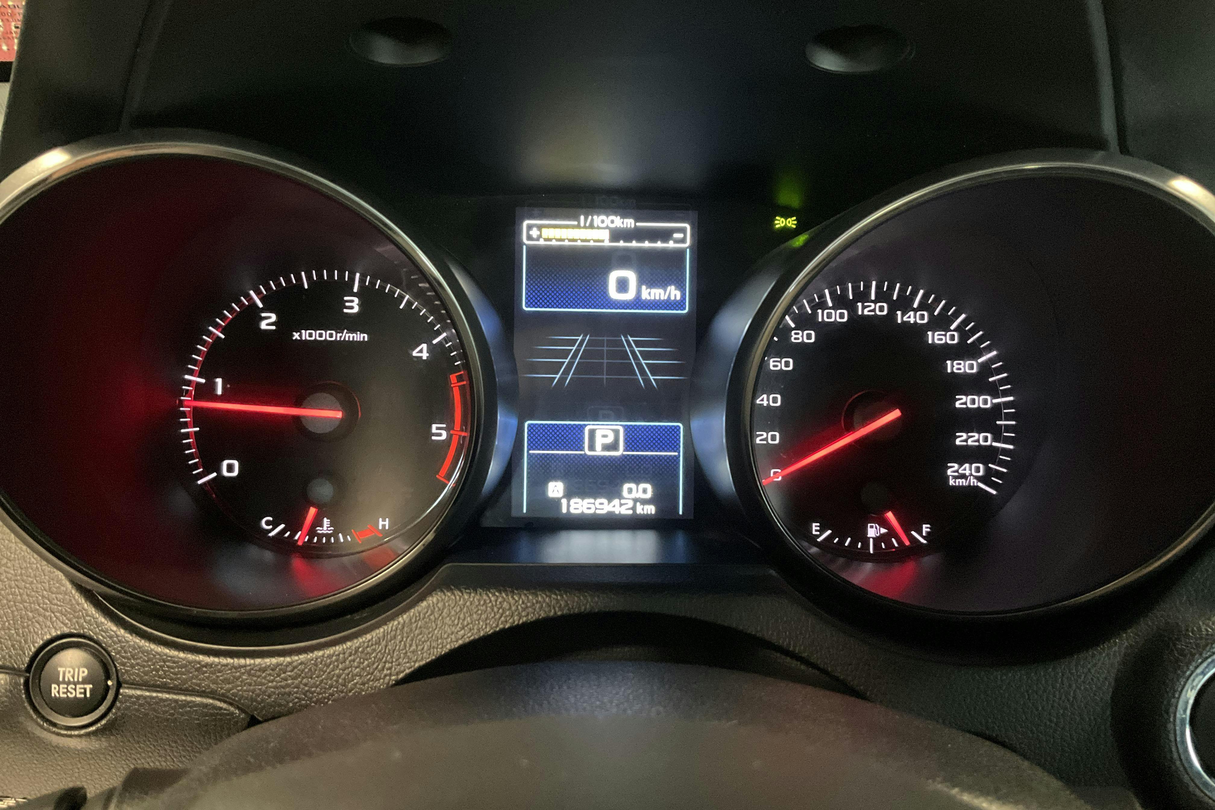 Vehicle Image 10