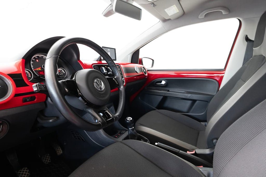 Vehicle Image 16
