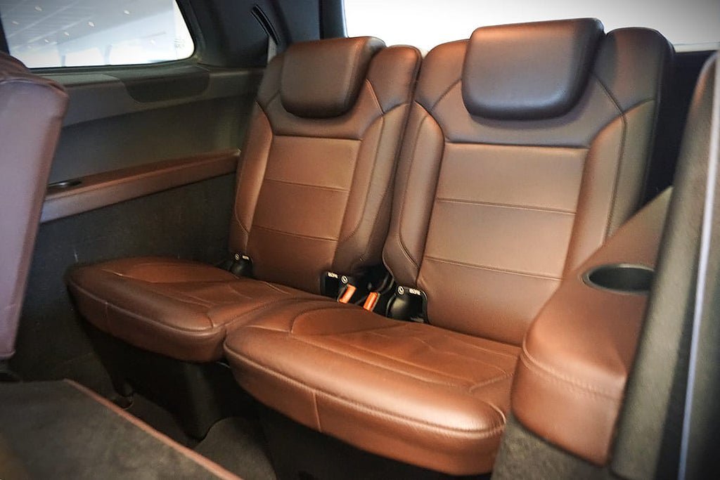 Vehicle Image 16