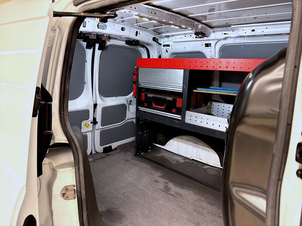 Vehicle Image 9