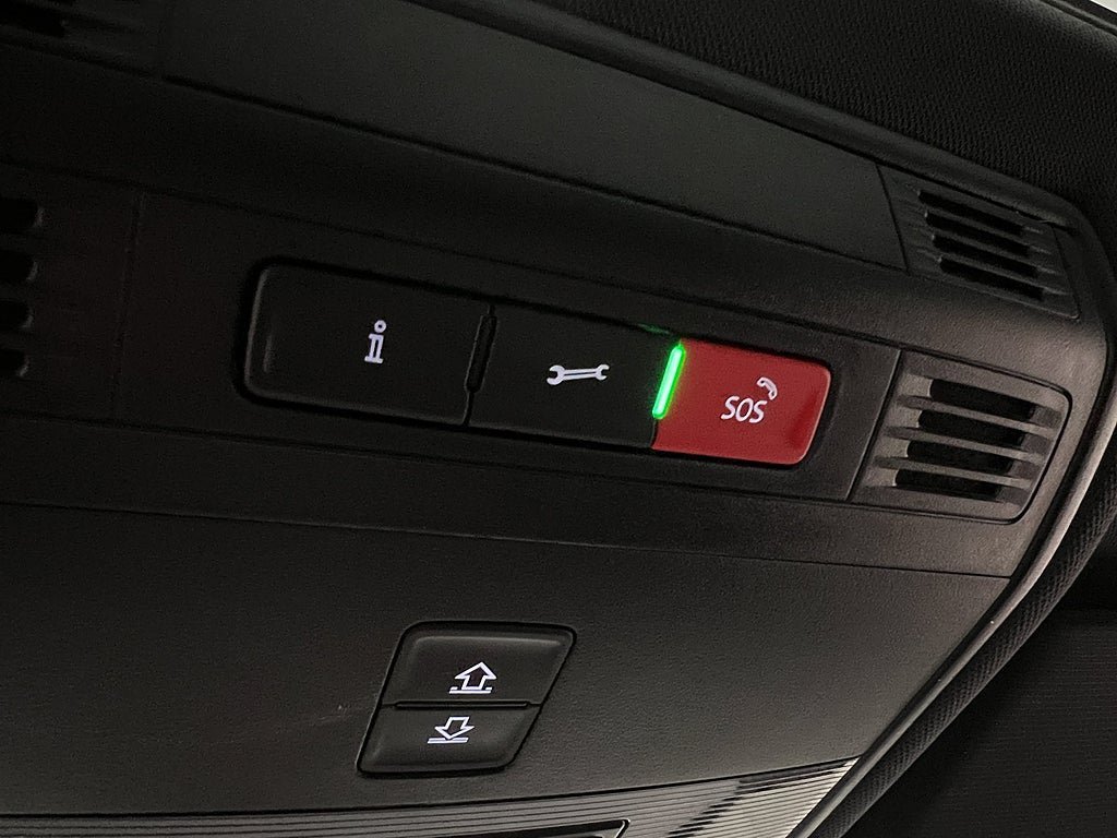 Vehicle Image 28