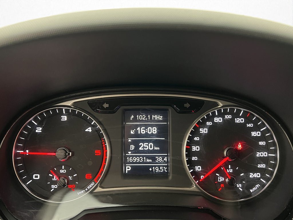 Vehicle Image 20