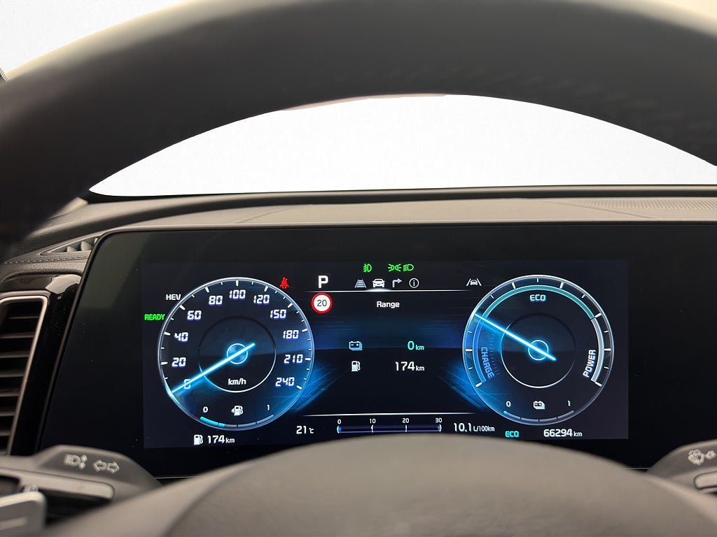 Vehicle Image 17