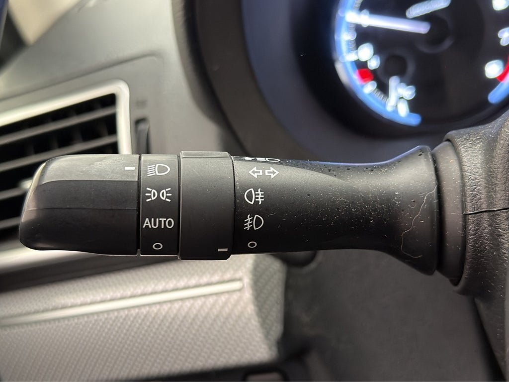 Vehicle Image 33