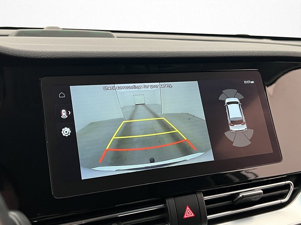 Vehicle Image 17