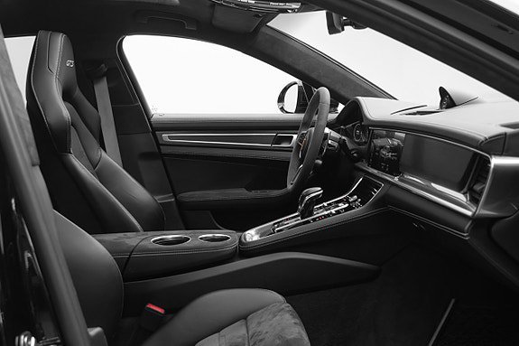 Vehicle Image 30