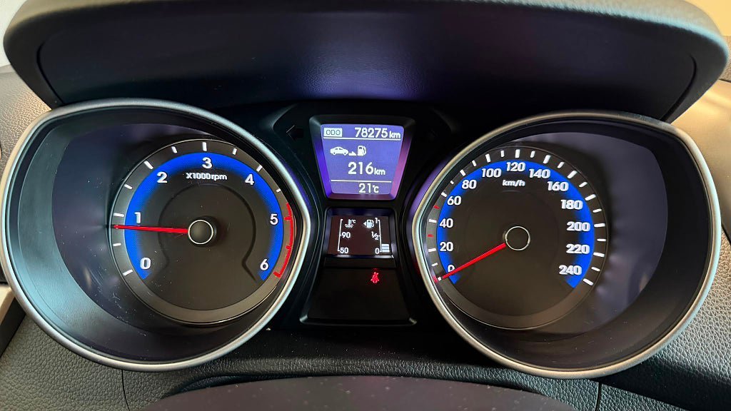 Vehicle Image 15