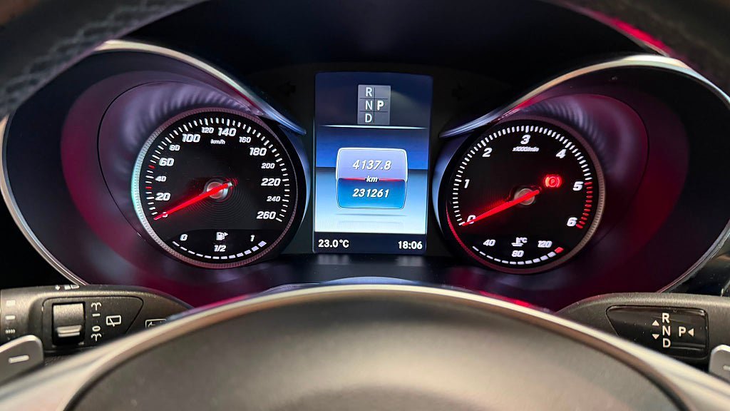 Vehicle Image 22