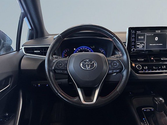 Vehicle Image 9