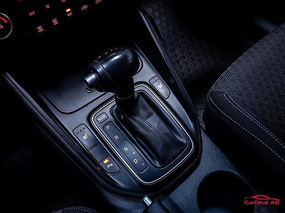 Vehicle Image 29