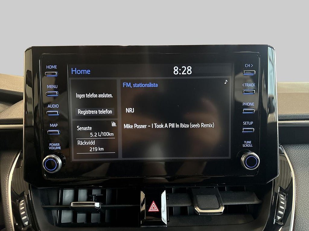 Vehicle Image 16