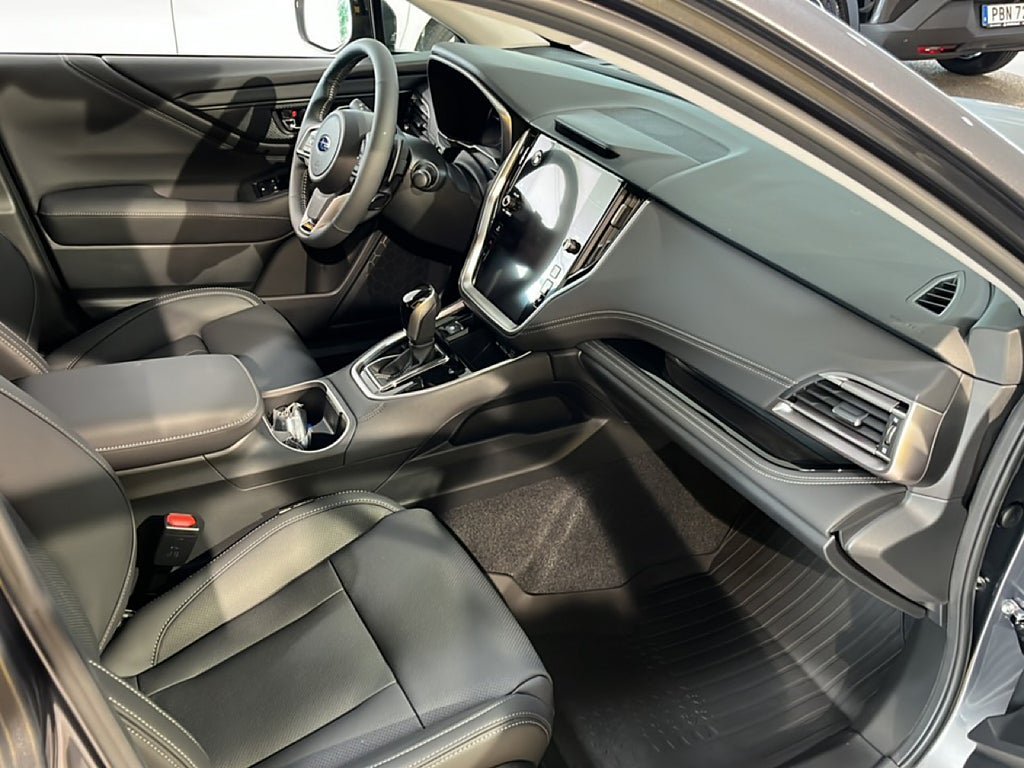 Vehicle Image 19