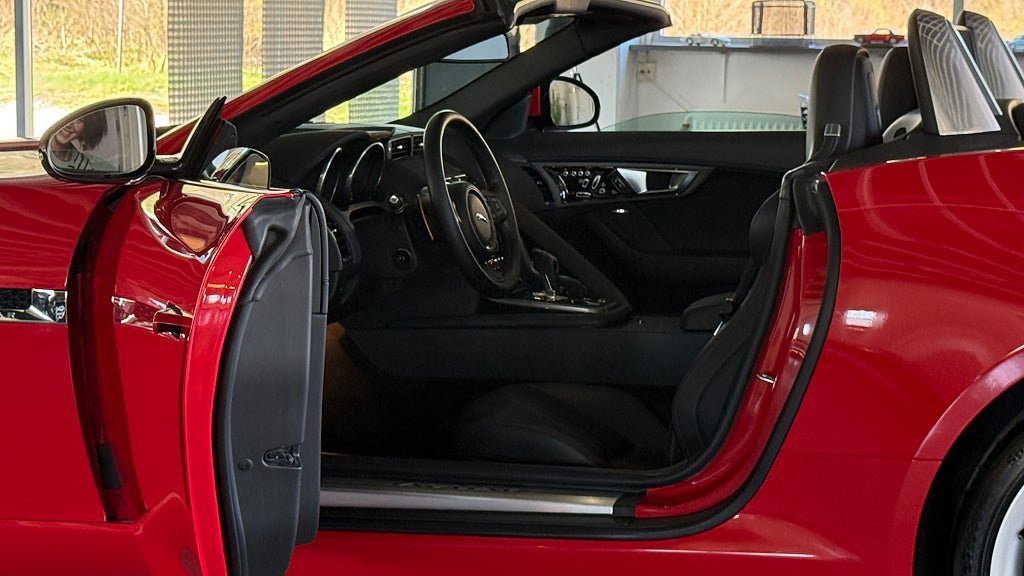 Vehicle Image 23
