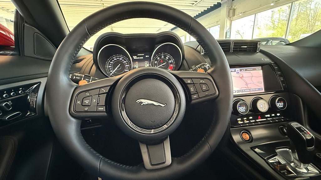 Vehicle Image 37