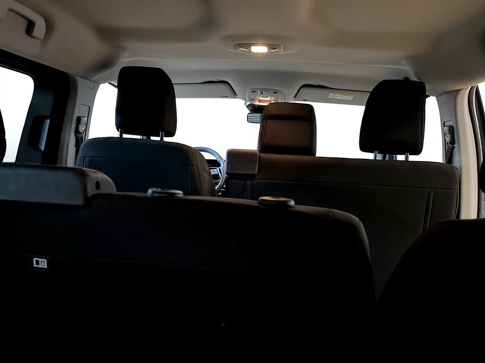 Vehicle Image 15