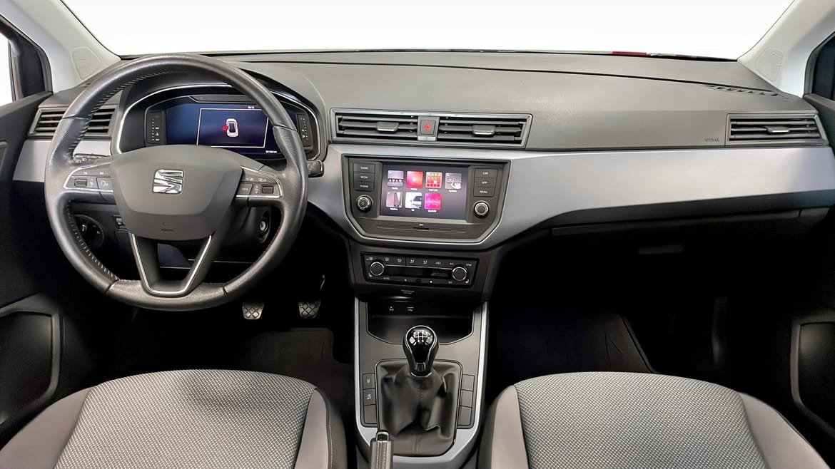 Vehicle Image 10